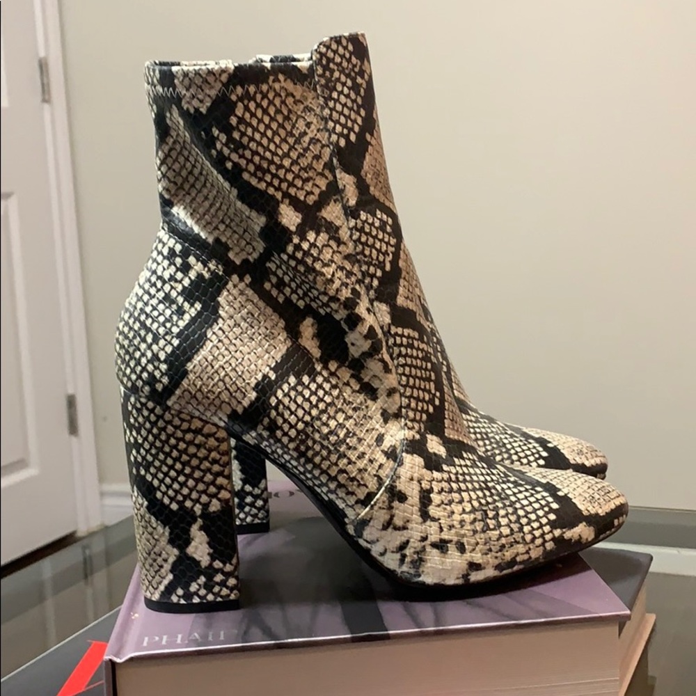 Snake skin Booties
